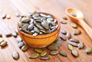 Ngỡ ngàng trước tác dụng giảm cân của hạt bí ngô